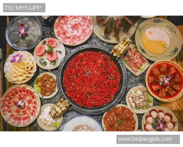 足球明星畅享中国火锅美食之旅品味独特风味与文化魅力