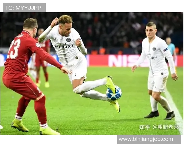 足球明星的魔鬼训练揭秘如何塑造顶级运动员的极限体能与技战术素养